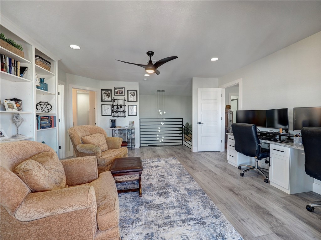 15905 Punta Bonaire Dr Property Photo 20