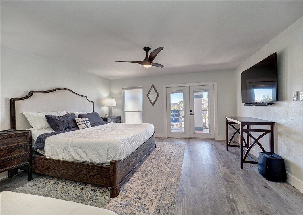15905 Punta Bonaire Dr Property Photo 23