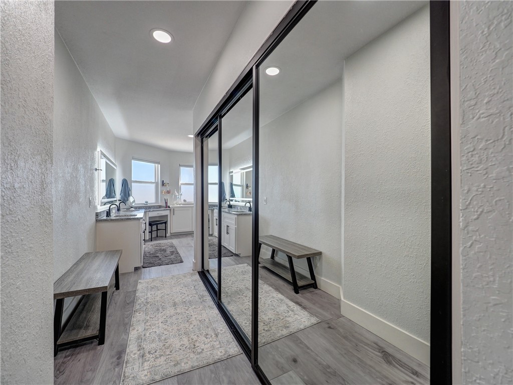 15905 Punta Bonaire Dr Property Photo 24