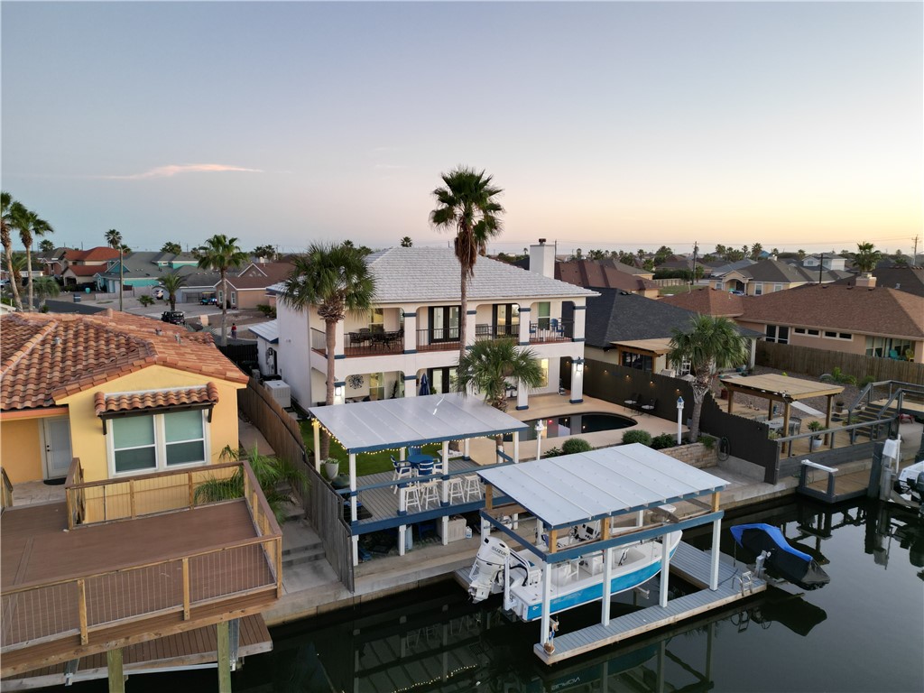 15905 Punta Bonaire Dr Property Photo 38