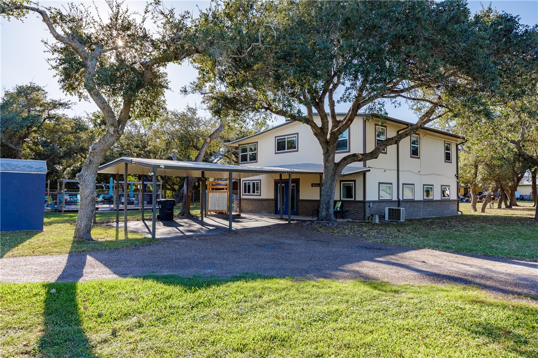 871 State Highway 188 Property Photo 3