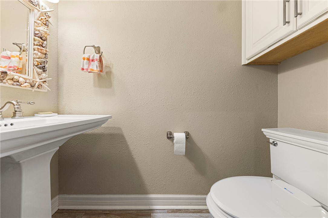 13953 Dasmarinas Dr Property Photo 30