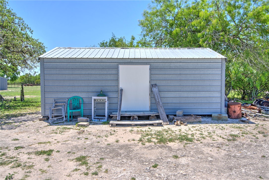 4003 Fm-1349 Property Photo 26