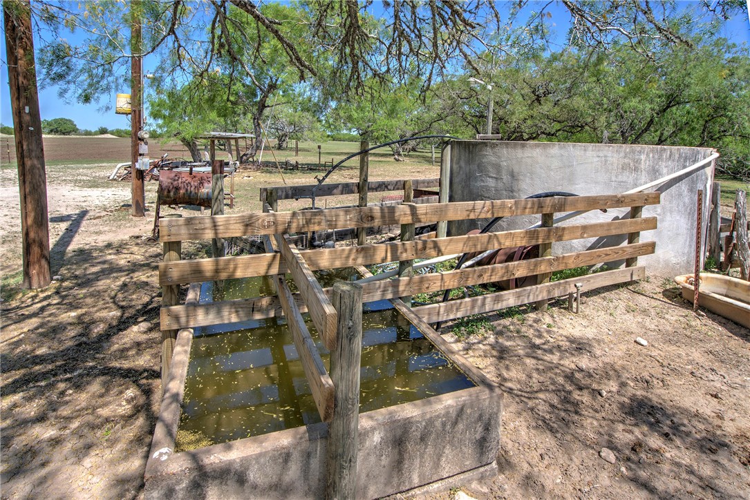 4003 Fm-1349 Property Photo 33