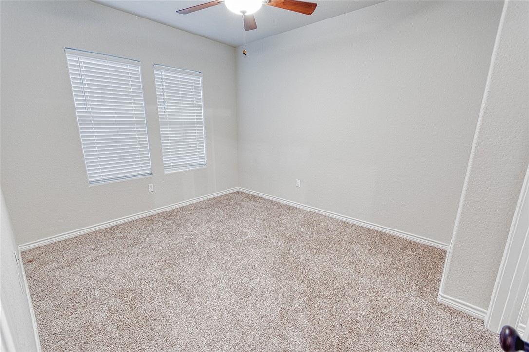 1725 Flagship Dr Property Photo 20