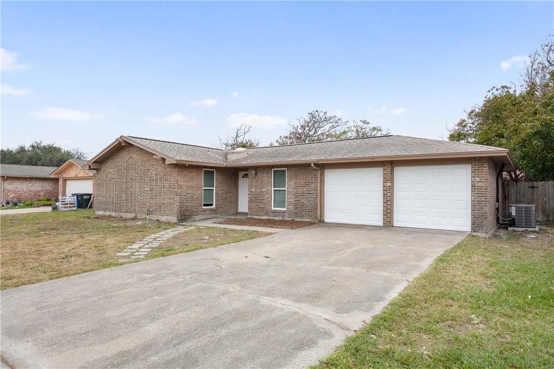 425 Antares Dr Property Photo