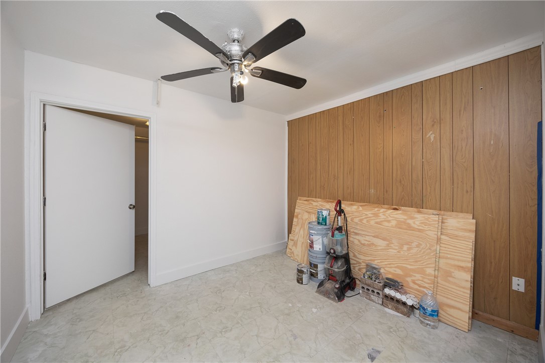 425 Antares Dr Property Photo 30
