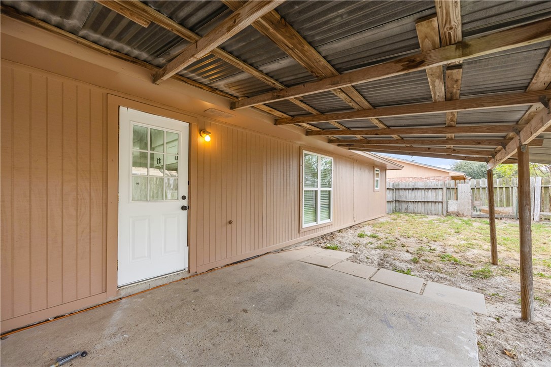 425 Antares Dr Property Photo 36