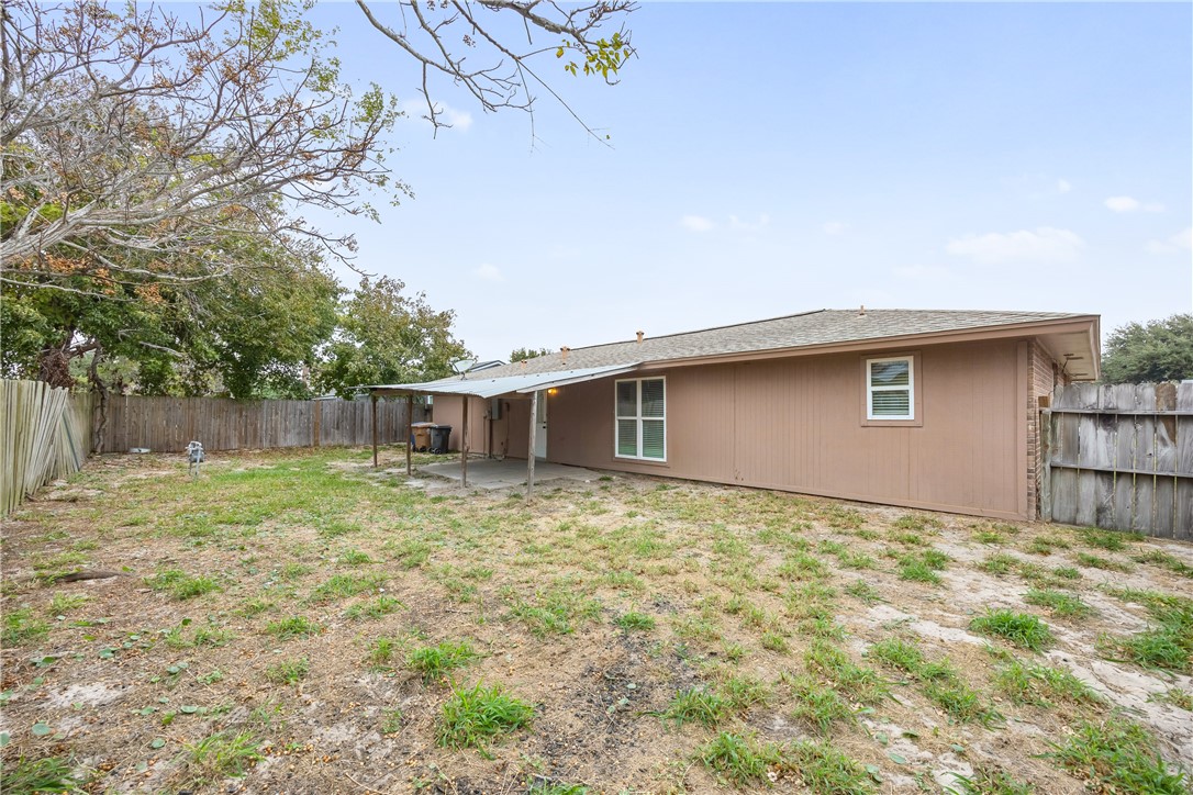 425 Antares Dr Property Photo 39
