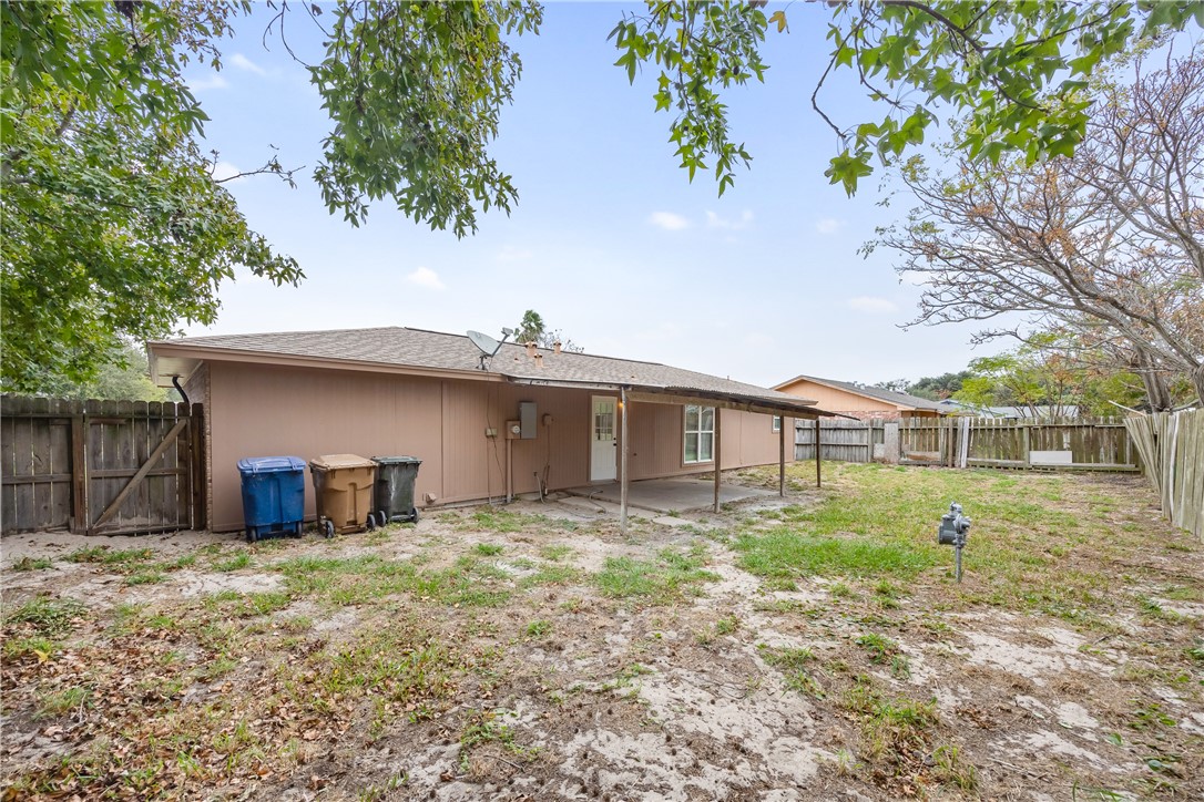 425 Antares Dr Property Photo 40