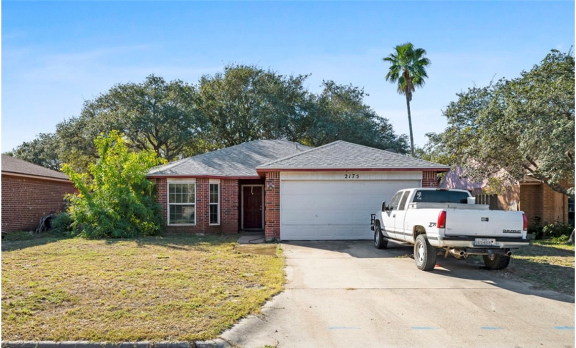 2175 Timberleaf Property Photo 1