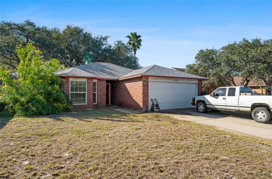 2175 Timberleaf Property Photo 2