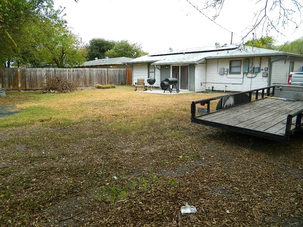 101 Maple Dr Property Photo 21