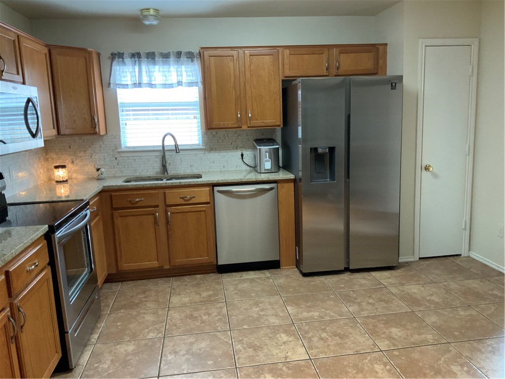 1722 Spanish Trai Property Photo 13