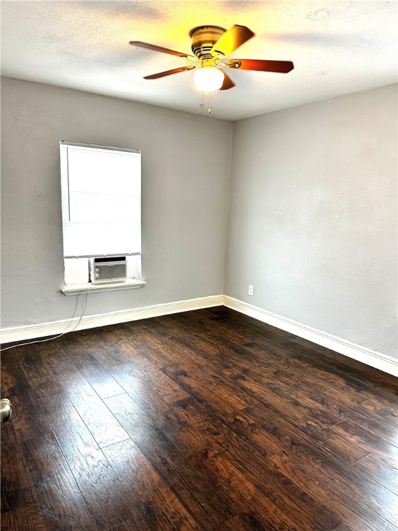 1705 Whiting Dr Property Photo 7