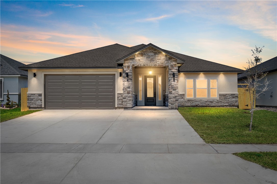 1474 Dragonstone Ct Property Photo 1