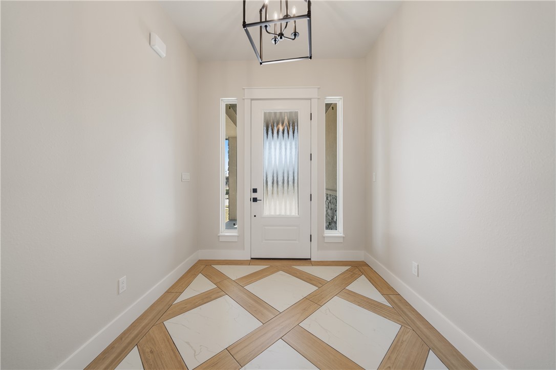 1474 Dragonstone Ct Property Photo 3