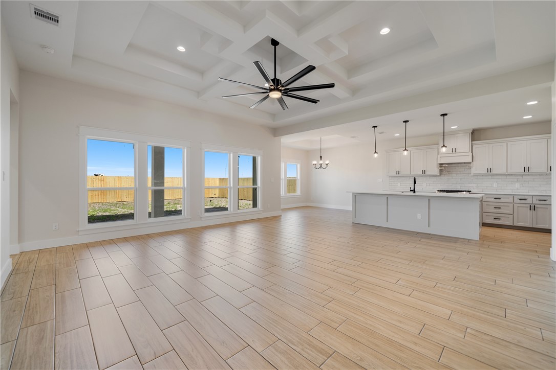 1474 Dragonstone Ct Property Photo 4