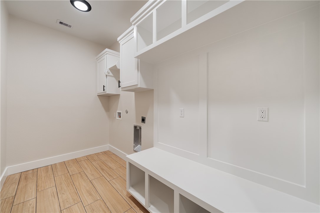 1474 Dragonstone Ct Property Photo 23