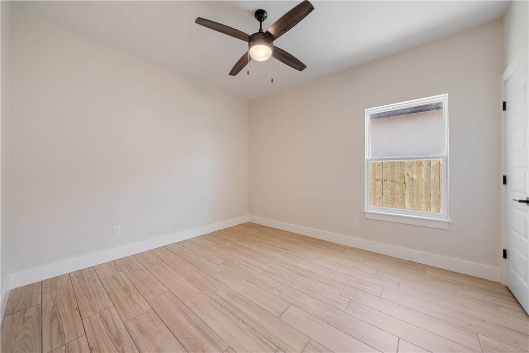 1474 Dragonstone Ct Property Photo 24