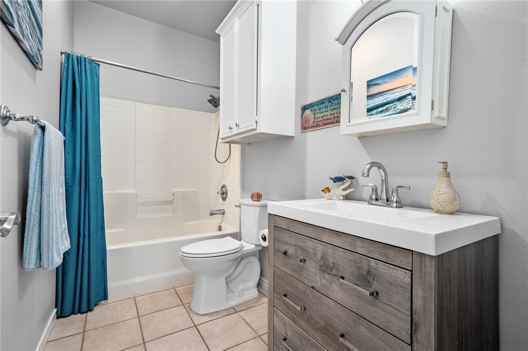 13750 Tajamar St Property Photo 16