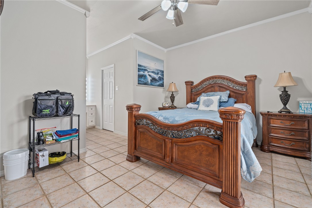 13750 Tajamar St Property Photo 18
