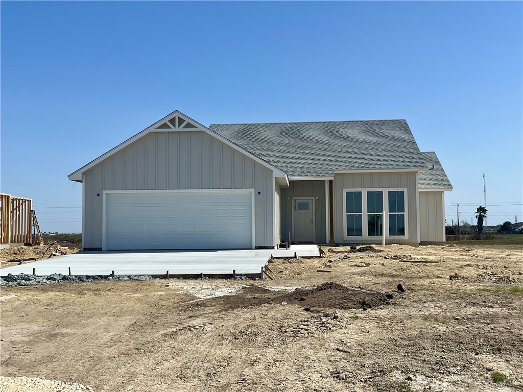 106 Mclead Property Photo 1