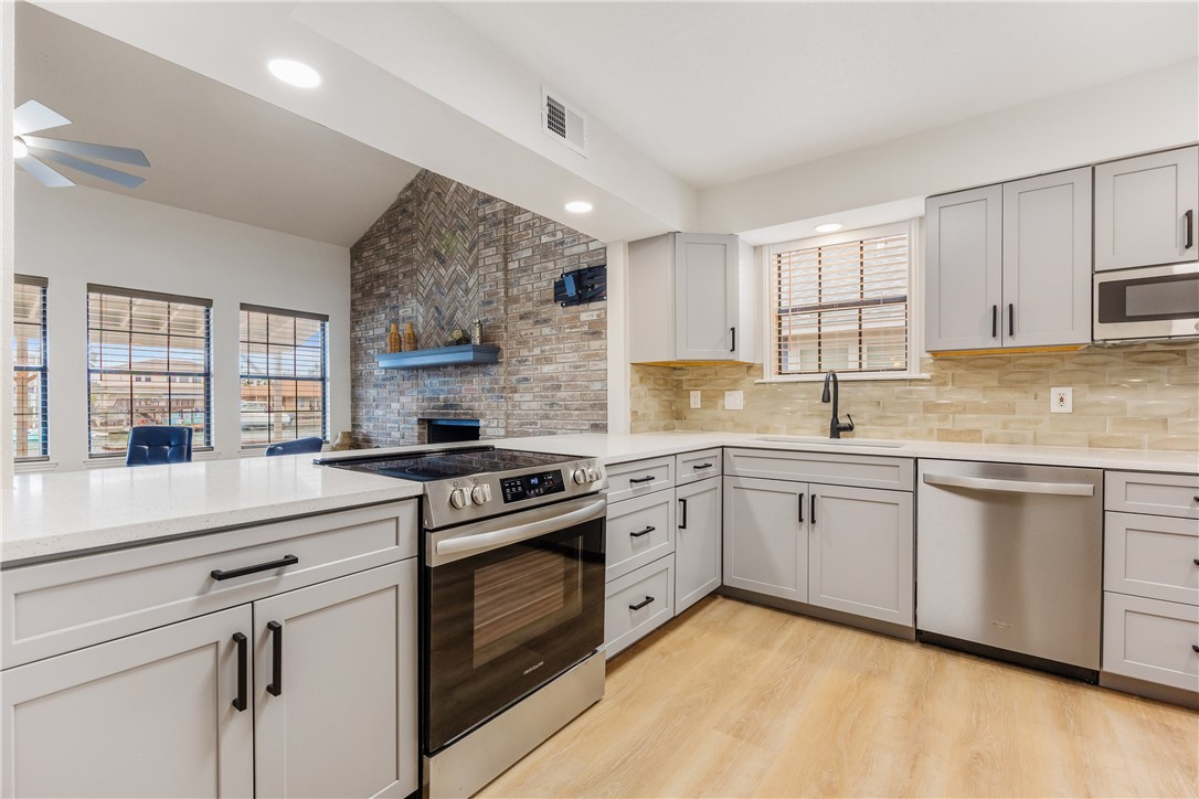 15030 Tesoro Dr Property Photo 8
