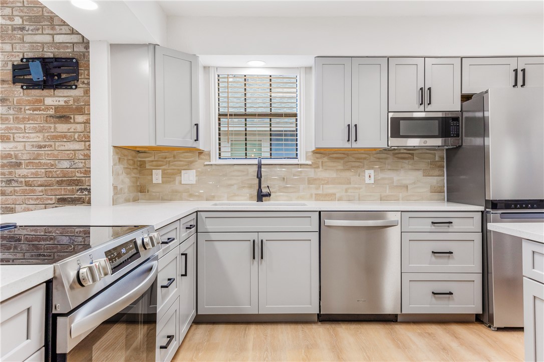 15030 Tesoro Dr Property Photo 9