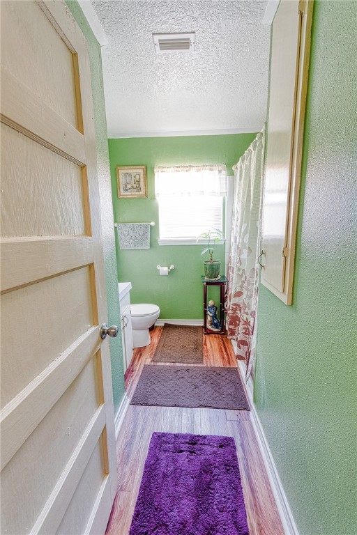 4509 Helen St Property Photo 8