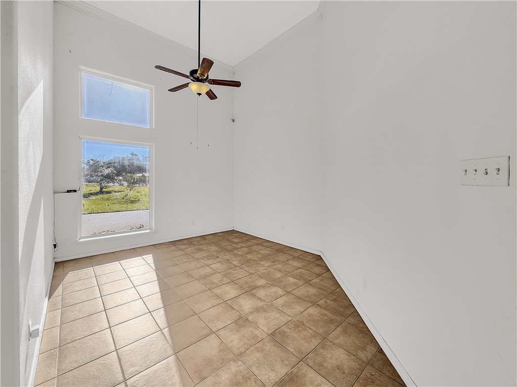 1034 Graham Property Photo 15