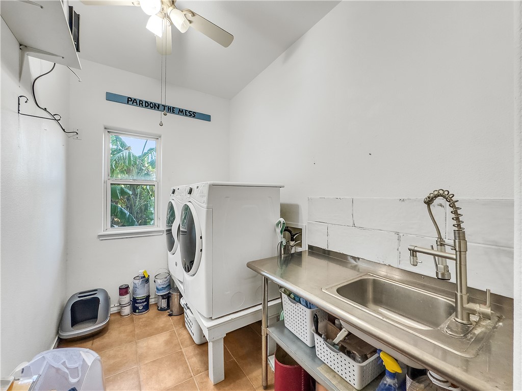 1034 Graham Property Photo 36