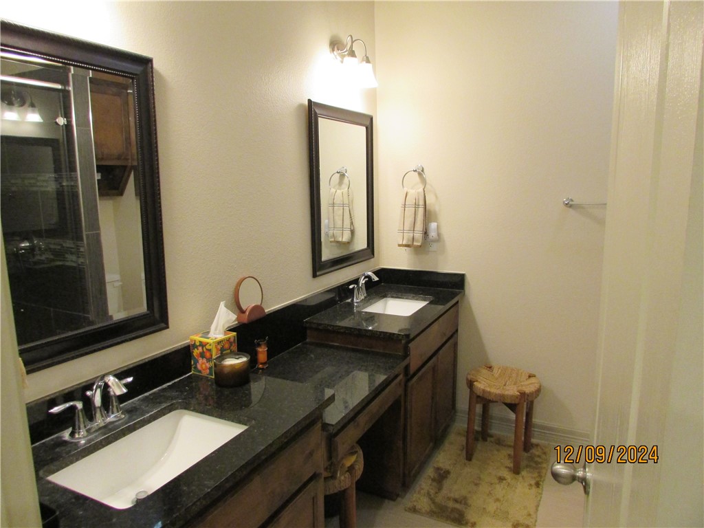 7433 San Remo Ct Property Photo 13