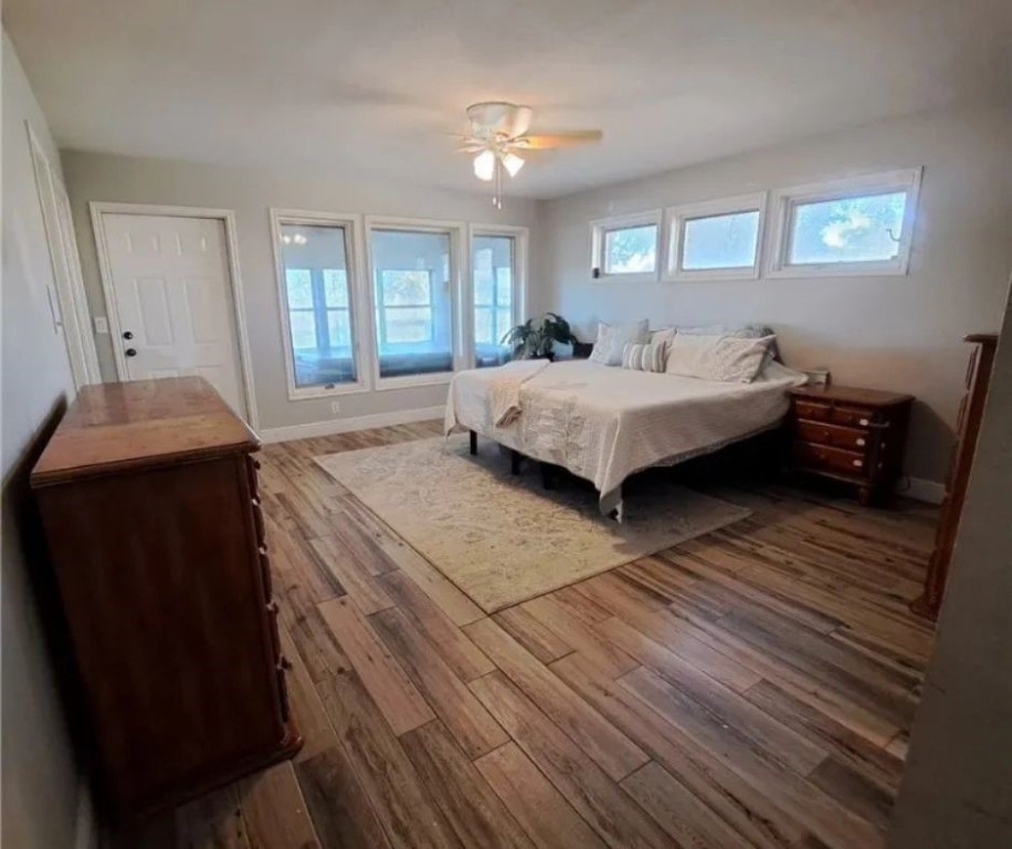 112 Fm 1042 Property Photo 4