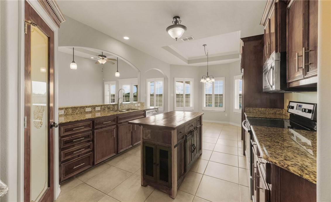 14149 Coquina Bay Ave Property Photo 7