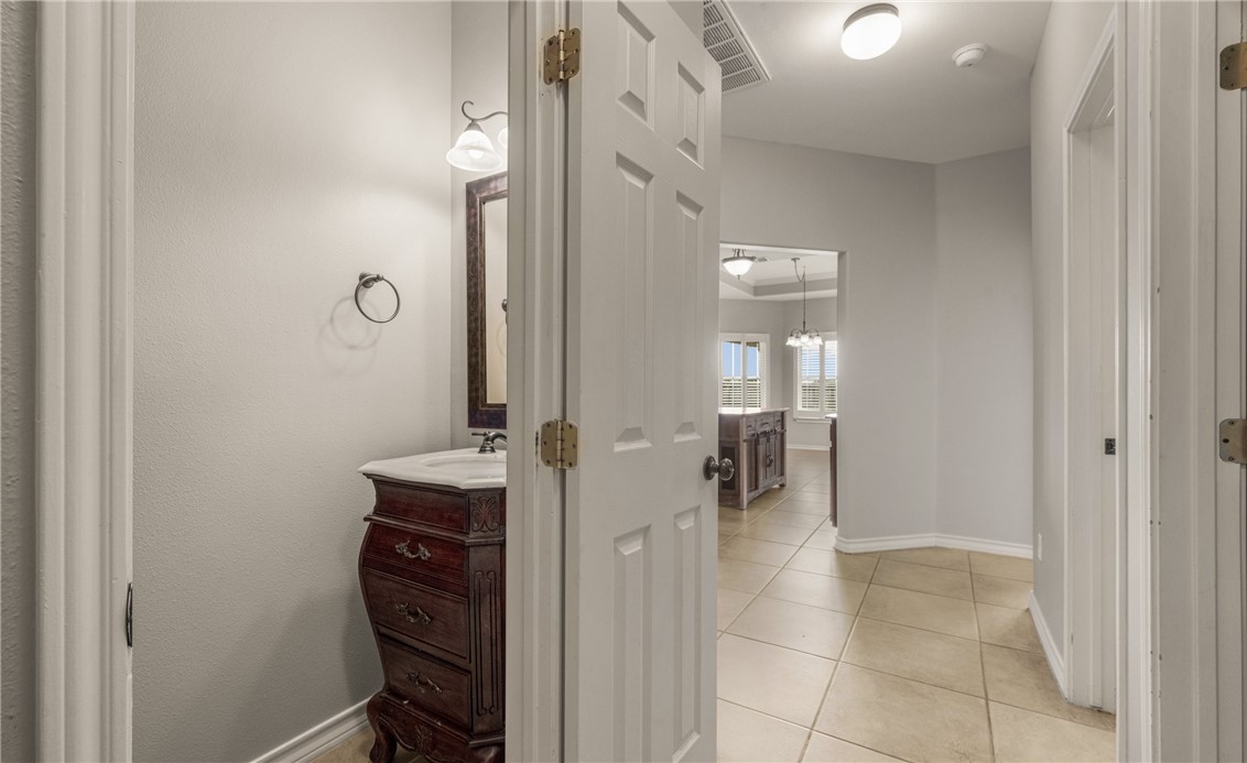 14149 Coquina Bay Ave Property Photo 18