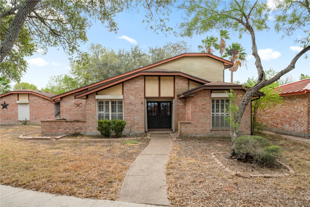 9313 Evening Star Property Photo