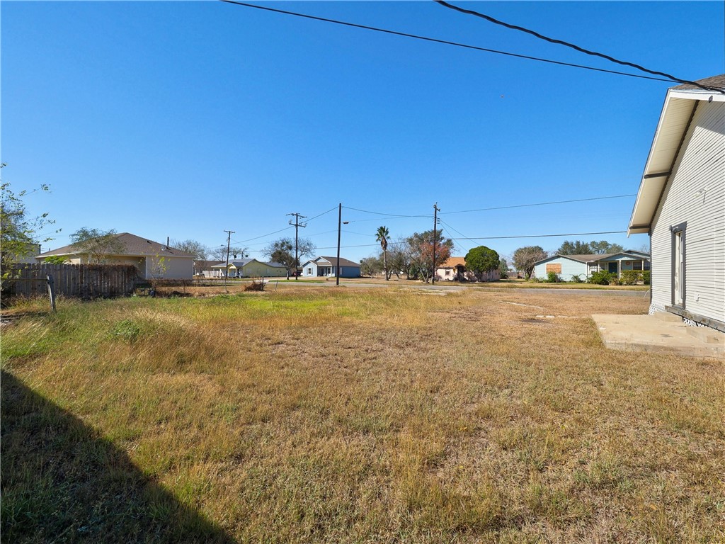 401 Harding St Property Photo 22