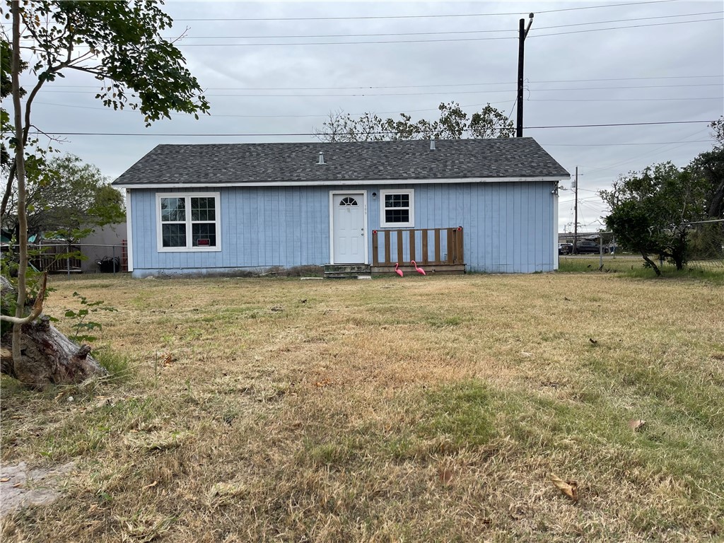 105 E Cornwall St Property Photo 1