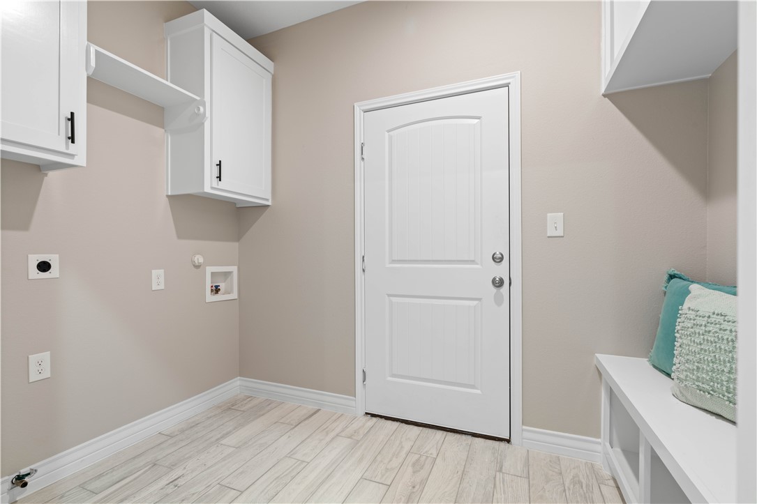 3918 Talbot Dr Property Photo 15
