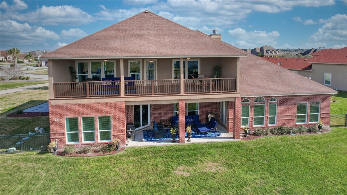 5933 Lago Vista Dr Property Photo 35