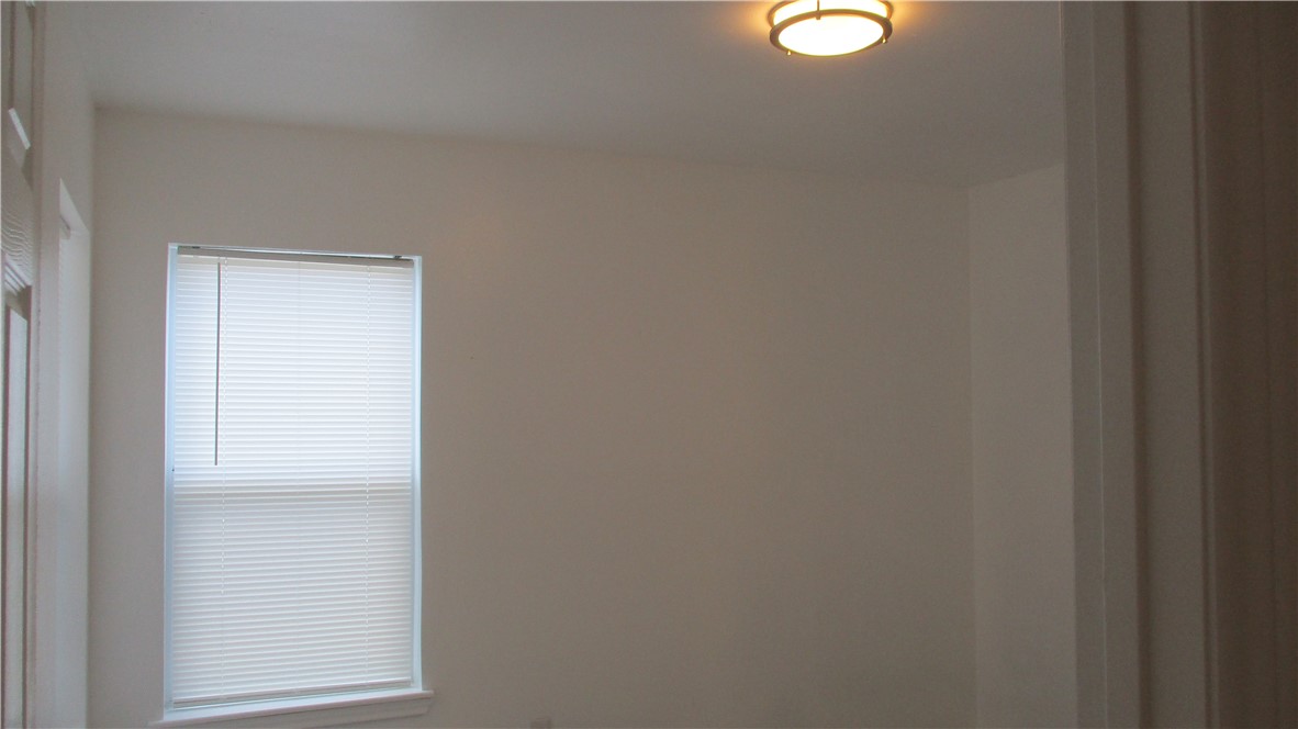 529 S Francis St Property Photo 14