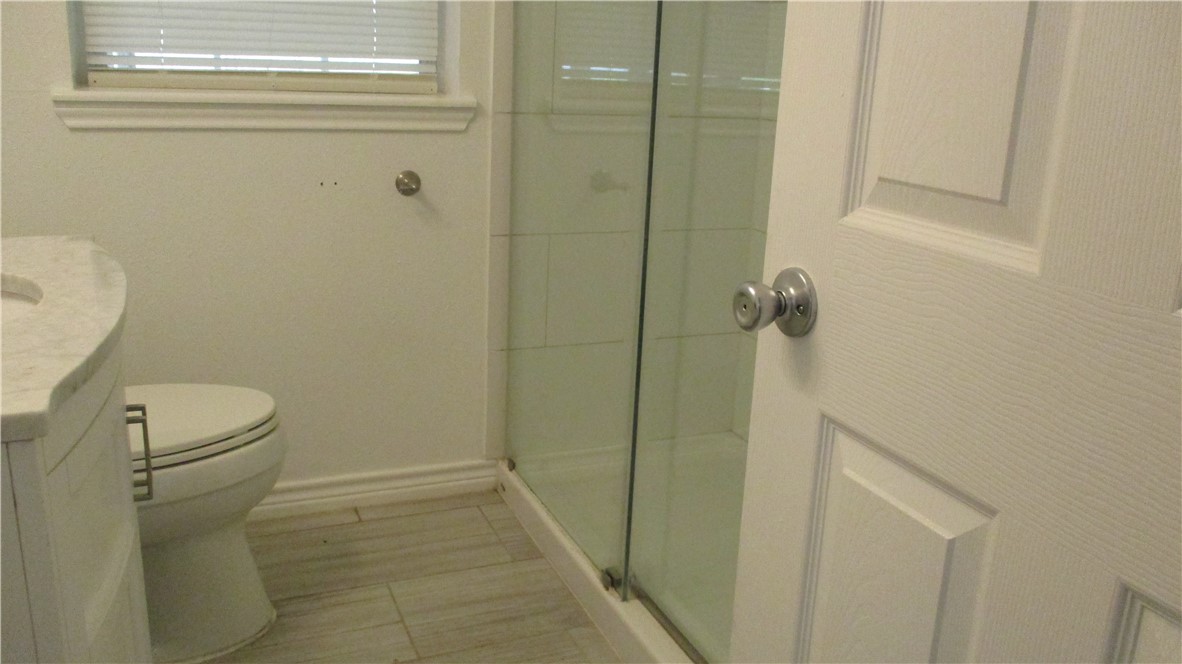 529 S Francis St Property Photo 18