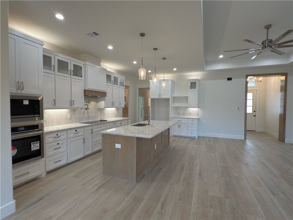3010 E Stone Creek Dr Property Photo 11