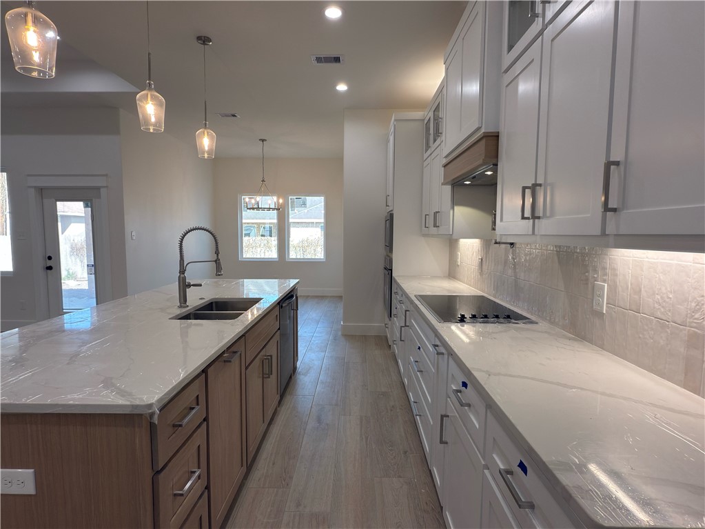 3010 E Stone Creek Dr Property Photo 12