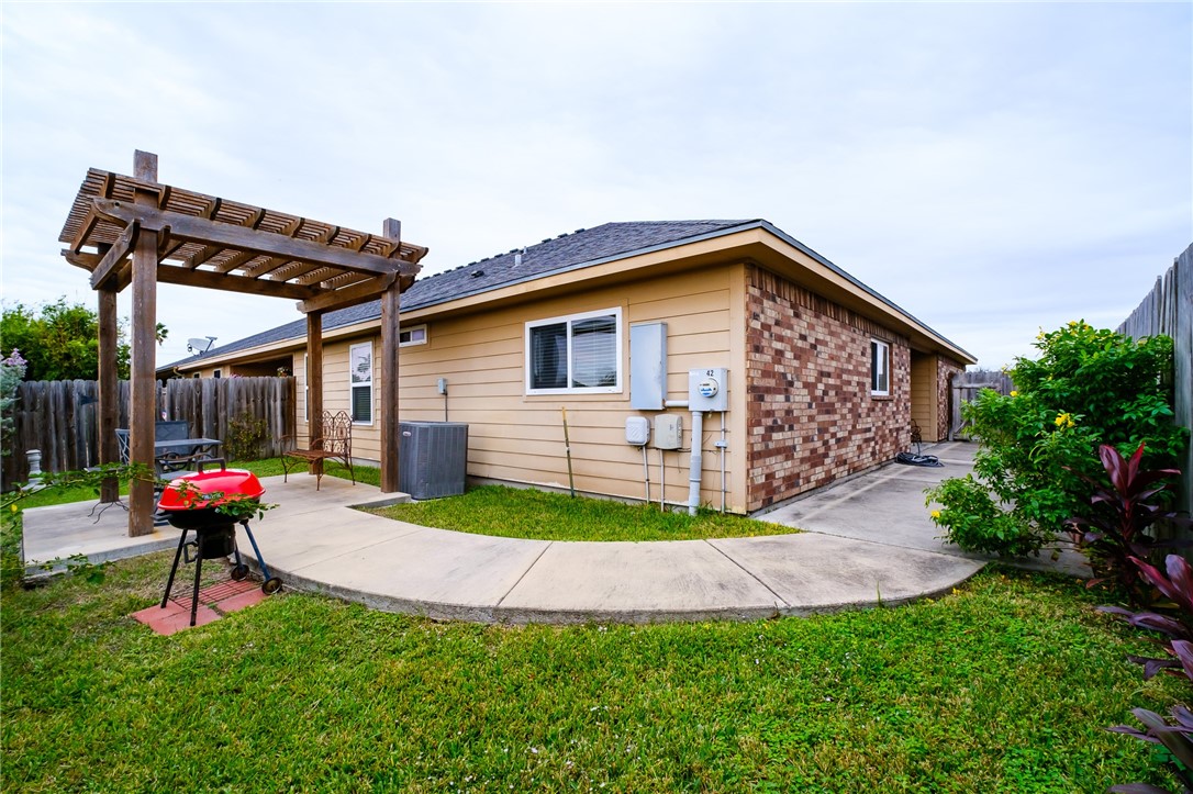 4750 Grand Junction Dr 42 Property Photo 18