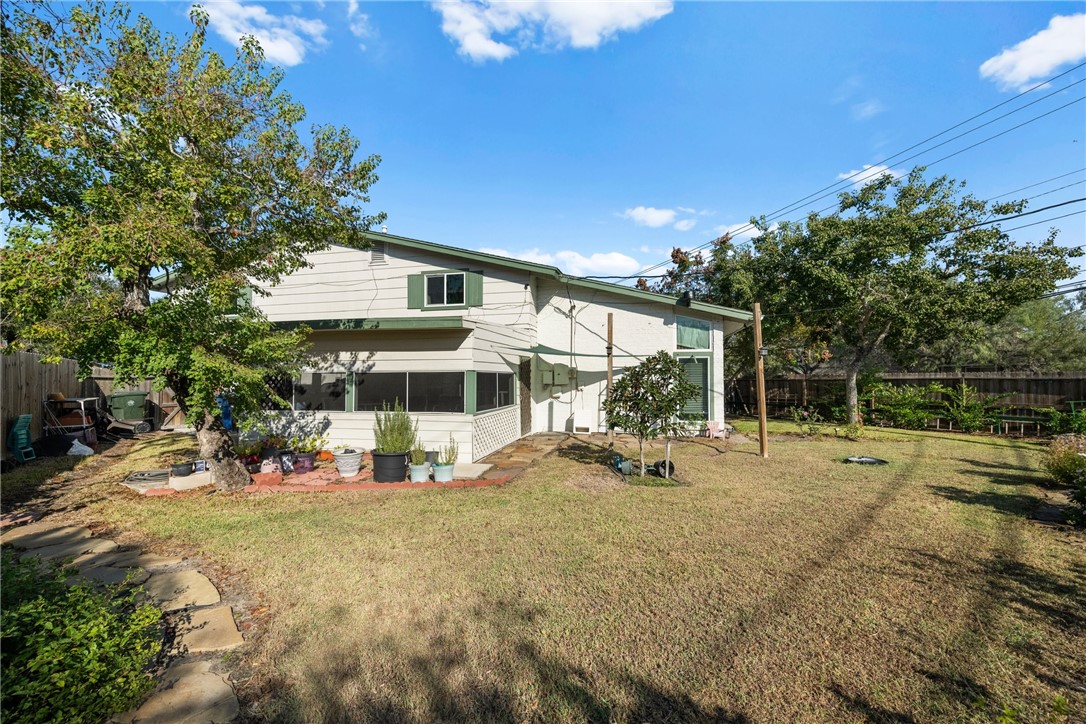 6845 Aswan Dr Property Photo 18