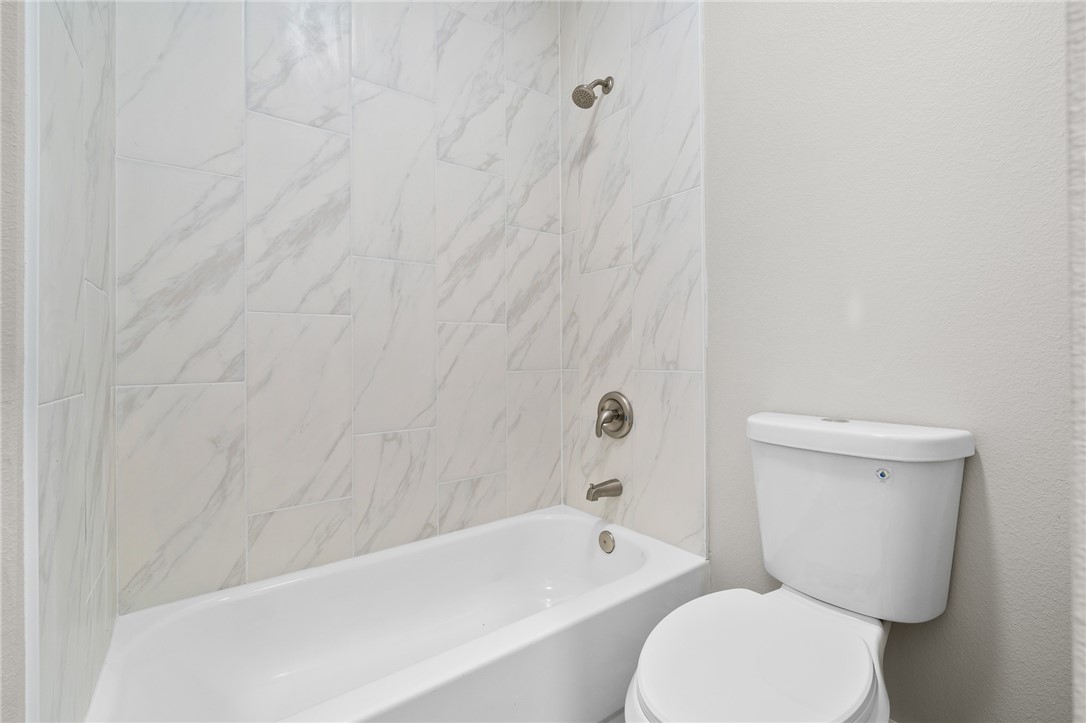 202 Drum Dr Property Photo 28