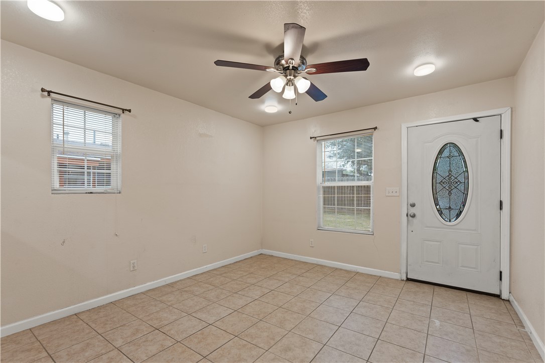 3520 Starlite Lane Property Photo 14