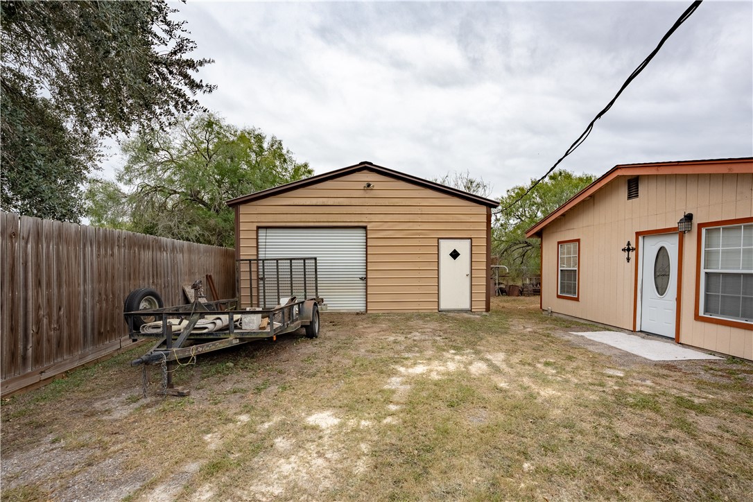 3520 Starlite Lane Property Photo 26